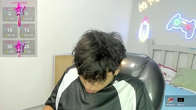 StiwenTwink online show from 12/20/25, 07:32