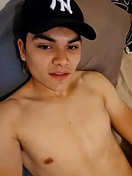 Snapshot of Sasu88_2 chatting on 10/30/25, 06:48 Sasu88 2 online show from 10/30/25, 06:48