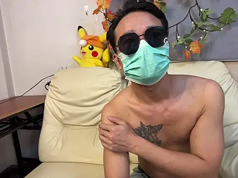 zghn88 online show from 11/01/25, 08:16