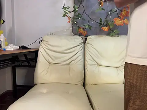 zghn88 online show from 11/17/25, 08:20