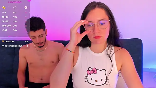 Snapshot of josh_and_val chatting on 10/17/25, 12:25 josh and val online show from 10/17/25, 12:25