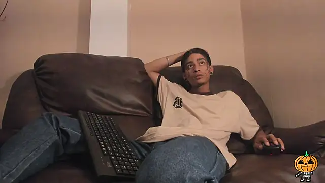 Dickie Dicking online show from 10/17/25, 08:22