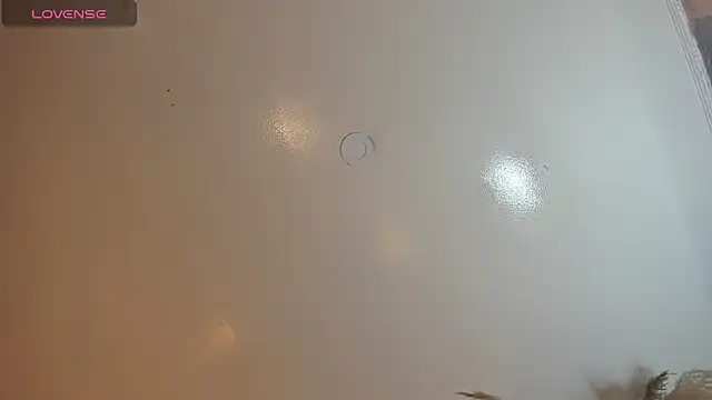 Snapshot of alana_madison10 chatting on 11/08/25, 08:40 alana madison10 online show from 11/08/25, 08:40