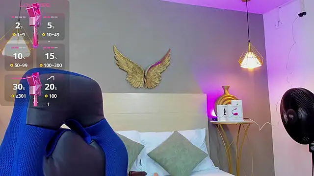 ariel blossomm online show from 10/27/25, 12:31