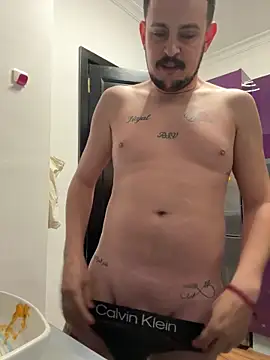 Snapshot of Arabxlyoung chatting on 02/25/26, 12:59 Arabxlyoung online show from 02/25/26, 12:59