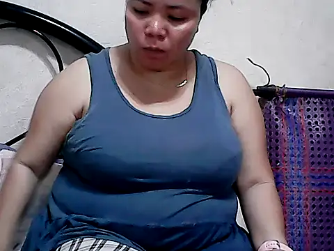 HornyPussie69 online show from 06/02/26, 07:43