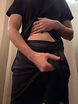 Snapshot of ncjuice_ chatting on 11/21/25, 10:52 ncjuice online show from 11/21/25, 10:52