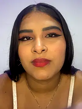 Snapshot of sarafox_10 chatting on 10/14/25, 08:31 sarafox 10 online show from 10/14/25, 08:31