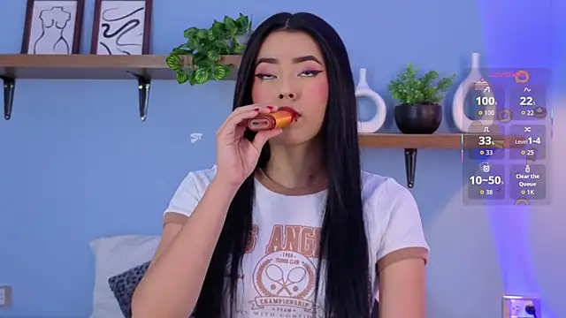 Snapshot of Megan_Ritz chatting on 12/04/25, 07:22 Megan Ritz online show from 12/04/25, 07:22