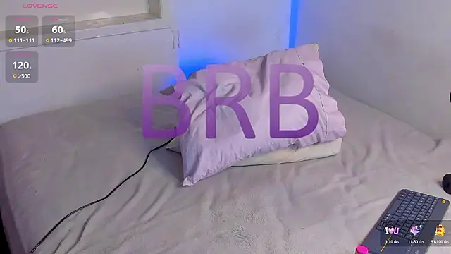 Snapshot of Alejarossi chatting on 03/04/26, 01:39 Alejarossi online show from 03/04/26, 01:39