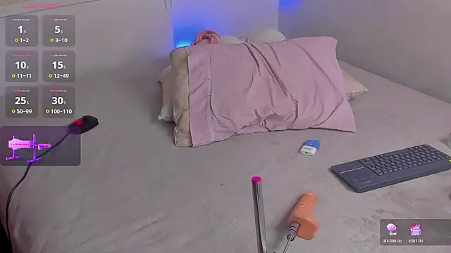 Snapshot of Alejarossi chatting on 03/10/26, 03:39 Alejarossi online show from 03/10/26, 03:39