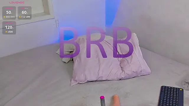 Snapshot of Alejarossi chatting on 03/20/26, 03:28 Alejarossi online show from 03/20/26, 03:28