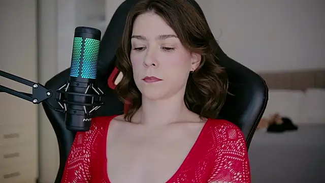 WowHelloAlice online show from 02/21/26, 08:59