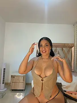 Snapshot of anabel_30 chatting on 06/08/26, 01:28 anabel 30 online show from 06/08/26, 01:28