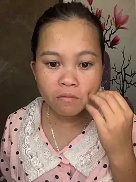 lan-xinh01 online show from 10/02/25, 11:06