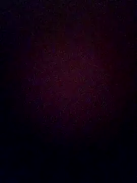 Snapshot of yours_shona chatting on 10/02/25, 08:32 yours shona online show from 10/02/25, 08:32