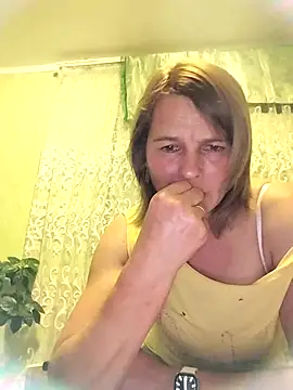 Snapshot of Masha412111 chatting on 10/30/25, 07:25 Masha412111 online show from 10/30/25, 07:25