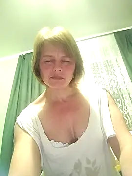 Snapshot of Masha412111 chatting on 03/26/26, 09:20 Masha412111 online show from 03/26/26, 09:20