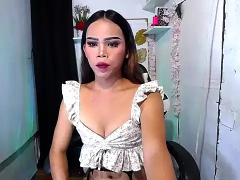 ella foxtrot online show from 03/05/26, 04:19