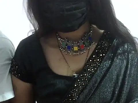 Laila Cute online show from 02/16/26, 03:41