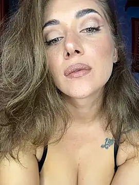 Malasantababy online show from 10/10/25, 10:09