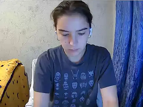 Snapshot of Ali_Kisa chatting on 10/07/25, 02:25 Ali Kisa online show from 10/07/25, 02:25