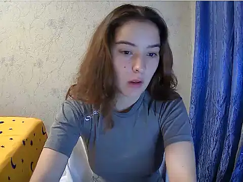 Snapshot of Ali_Kisa chatting on 10/08/25, 02:04 Ali Kisa online show from 10/08/25, 02:04