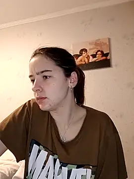 Snapshot of Ali_Kisa chatting on 10/20/25, 04:29 Ali Kisa online show from 10/20/25, 04:29