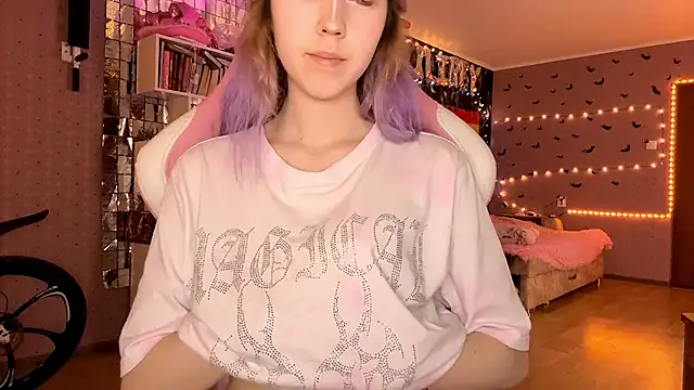 Snapshot of Jerrieberry chatting on 02/11/26, 01:16 Jerrieberry online show from 02/11/26, 01:16