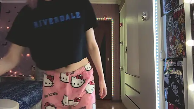 Snapshot of Jerrieberry chatting on 03/17/26, 01:14 Jerrieberry online show from 03/17/26, 01:14