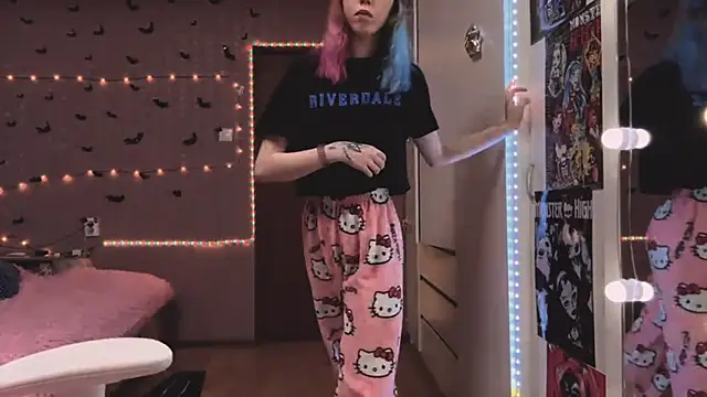 Snapshot of Jerrieberry chatting on 03/29/26, 01:22 Jerrieberry online show from 03/29/26, 01:22