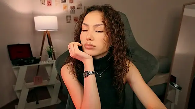 branchwithflowerss online show from 12/02/25, 12:10