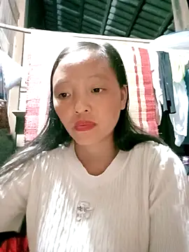 Snapshot of Minkine022 chatting on 10/07/25, 07:16 Minkine022 online show from 10/07/25, 07:16