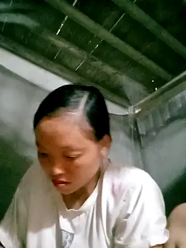 Snapshot of Minkine022 chatting on 10/18/25, 08:59 Minkine022 online show from 10/18/25, 08:59