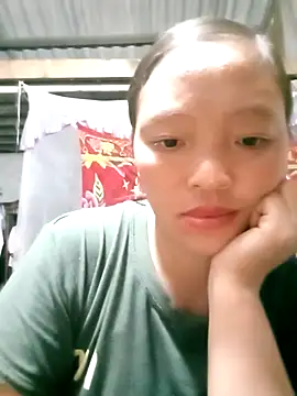 Snapshot of Minkine022 chatting on 10/21/25, 10:27 Minkine022 online show from 10/21/25, 10:27