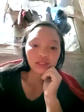 Snapshot of Minkine022 chatting on 10/21/25, 10:32 Minkine022 online show from 10/21/25, 10:32