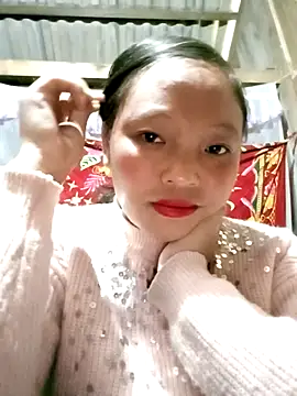 Snapshot of Minkine022 chatting on 11/15/25, 07:05 Minkine022 online show from 11/15/25, 07:05