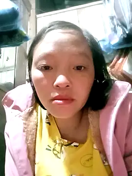 Snapshot of Minkine022 chatting on 11/17/25, 07:30 Minkine022 online show from 11/17/25, 07:30