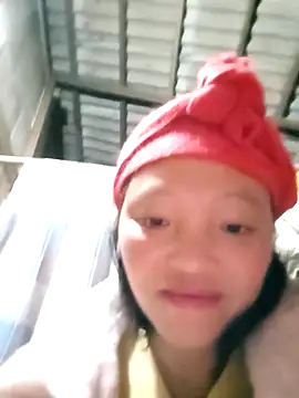 Snapshot of Minkine022 chatting on 11/23/25, 01:16 Minkine022 online show from 11/23/25, 01:16