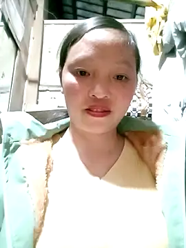 Snapshot of Minkine022 chatting on 12/04/25, 01:09 Minkine022 online show from 12/04/25, 01:09