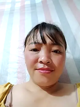 Snapshot of Minkine022 chatting on 04/15/26, 07:58 Minkine022 online show from 04/15/26, 07:58