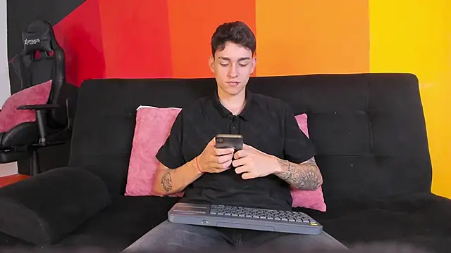 LukeSavagge online show from 10/14/25, 03:02