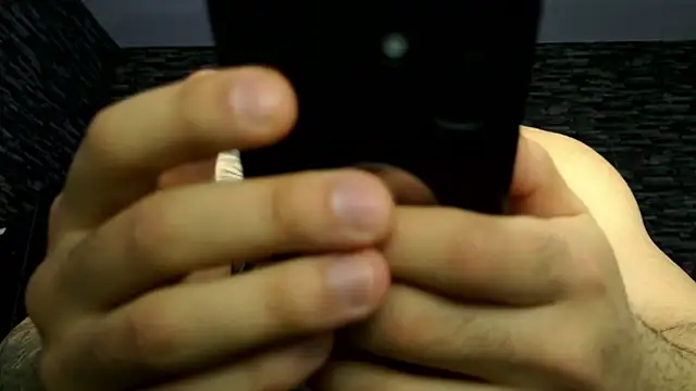 Snapshot of MasculineGuy99 chatting on 03/26/26, 09:09 MasculineGuy99 online show from 03/26/26, 09:09