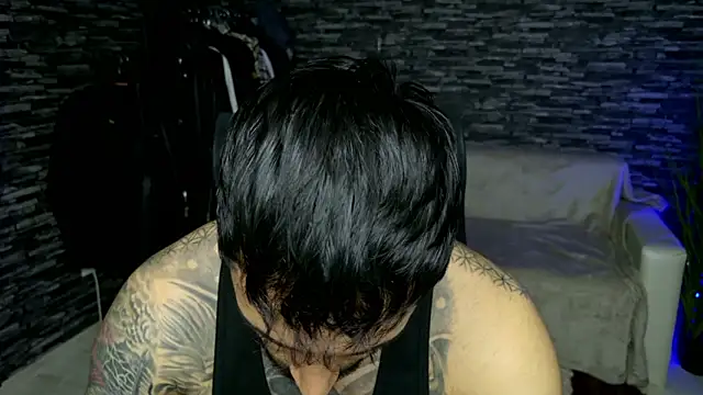 MasculineGuy99 online show from 05/14/26, 06:47