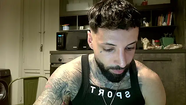 MasculineGuy99 online show from 05/19/26, 11:33