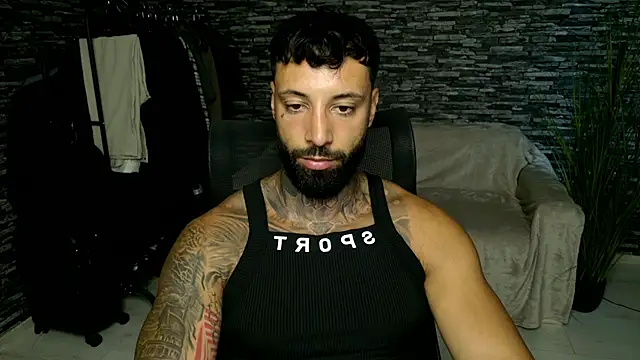 MasculineGuy99 online show from 07/06/26, 04:09