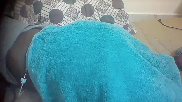 marociaMerl online show from 11/25/25, 01:49