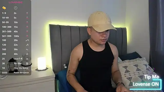 JARETHH online show from 10/15/25, 11:10