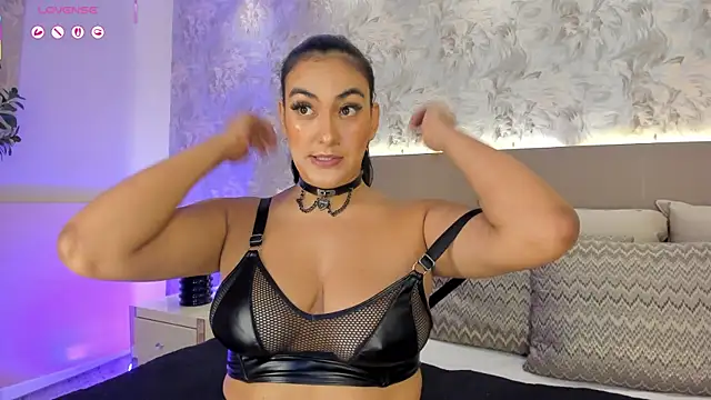 saraycollins online show from 12/17/25, 11:05