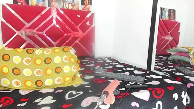 Snapshot of arcoiriss006 chatting on 03/11/26, 02:50 arcoiriss006 online show from 03/11/26, 02:50